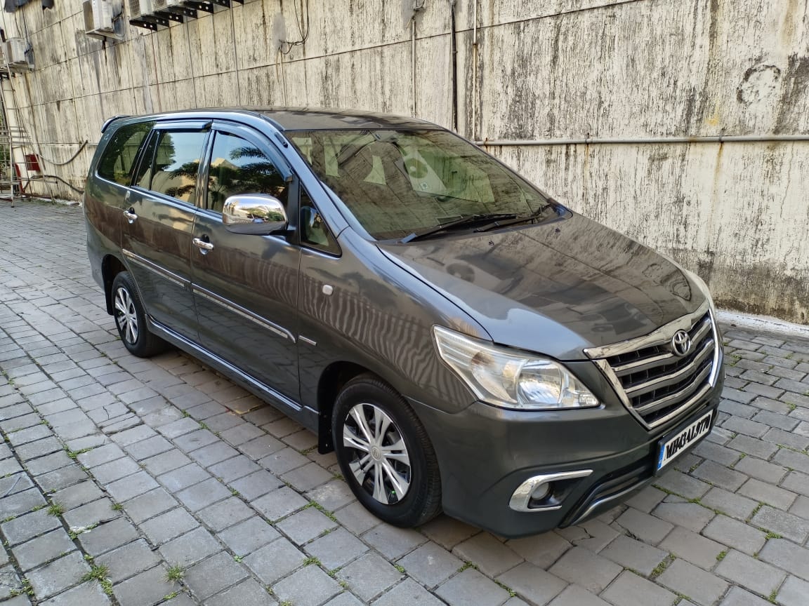 Innova image 2 Innova image 2