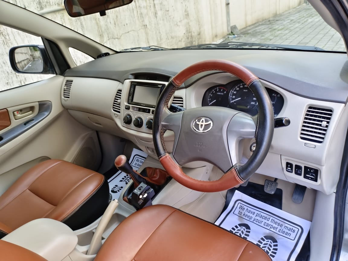 Innova image 14 Innova image 14