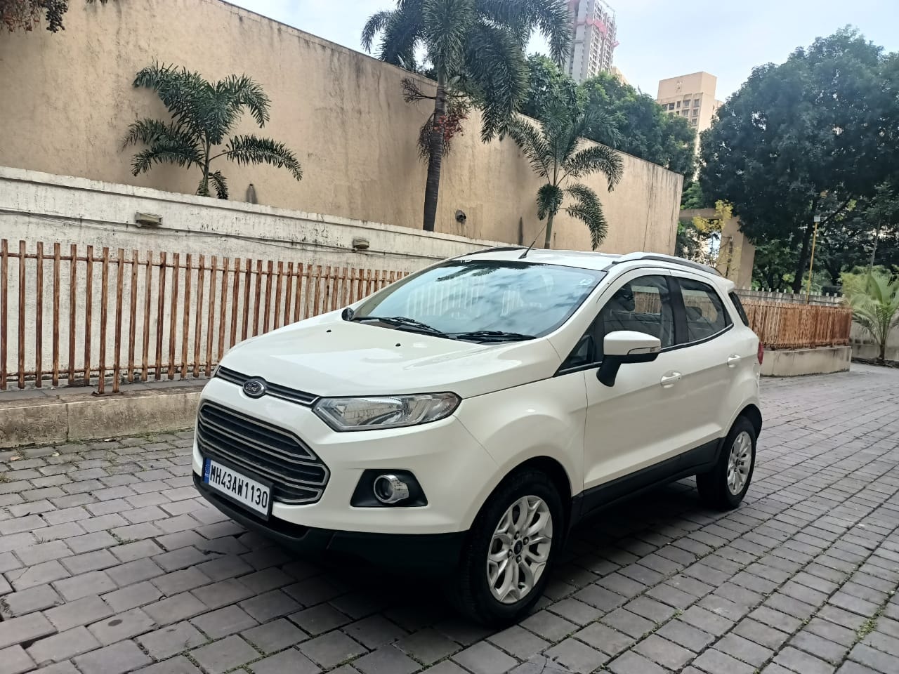 EcoSport image 1 EcoSport image 1