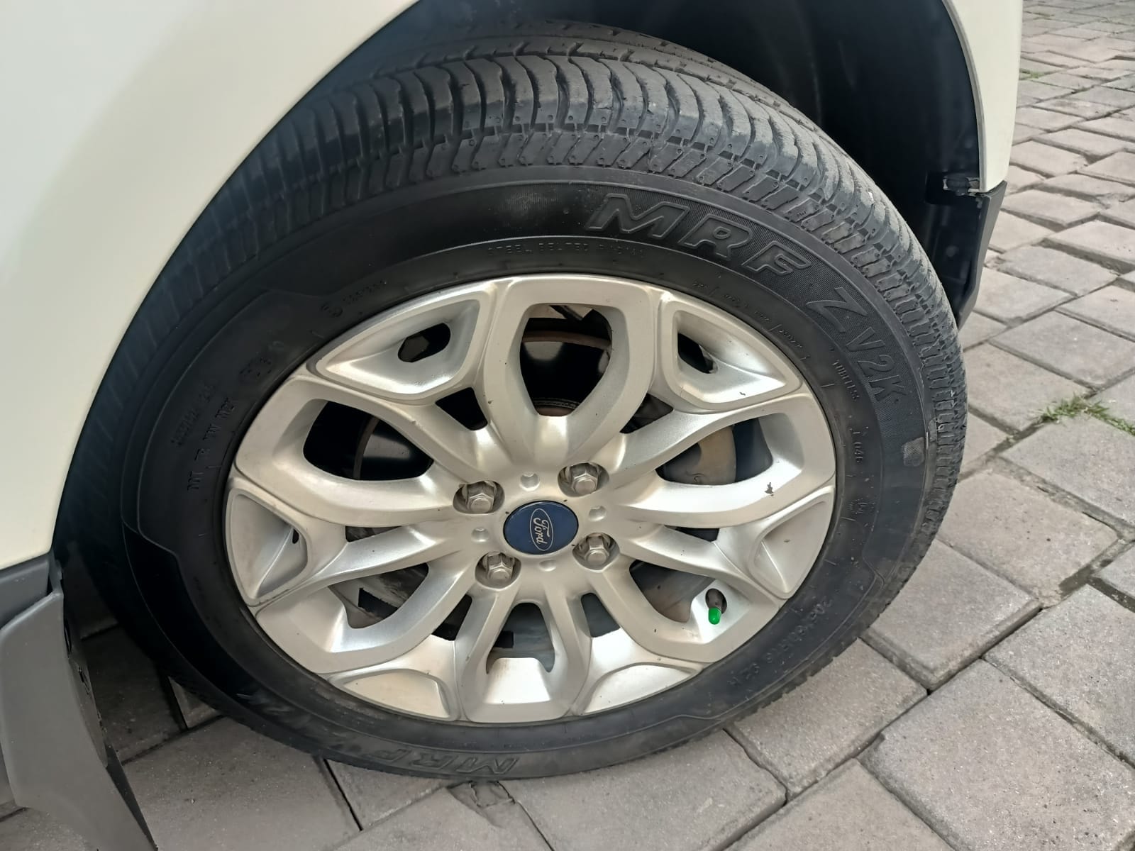 EcoSport image 9 EcoSport image 9