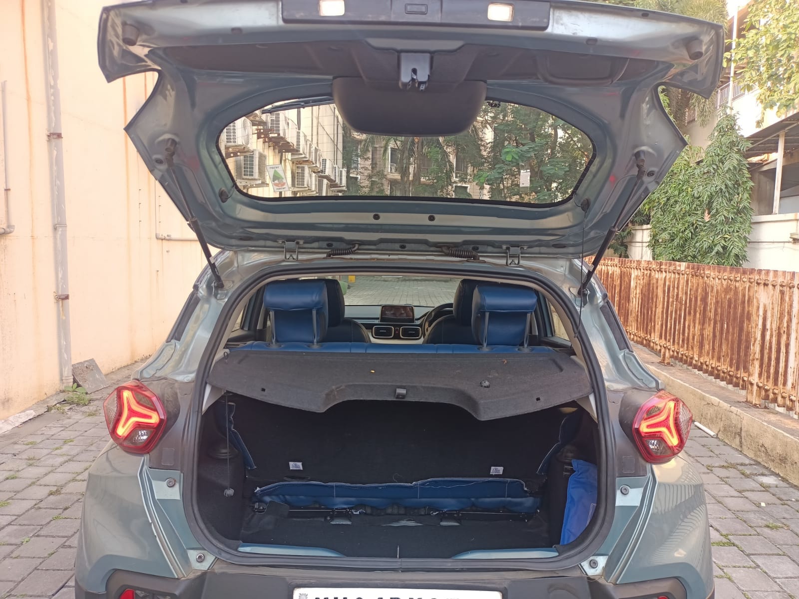 Punch image 5 Punch image 5