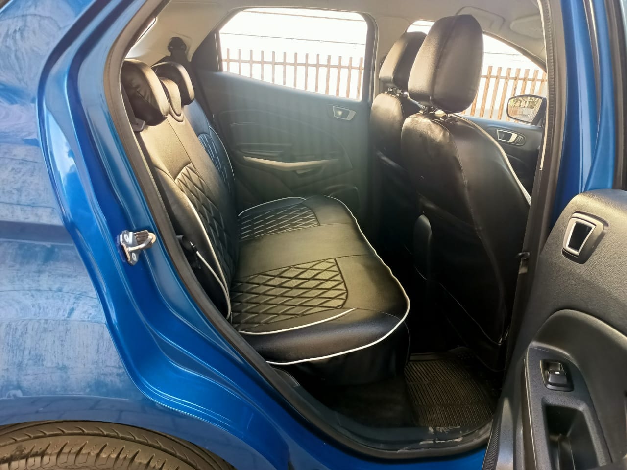 EcoSport image 15 EcoSport image 15