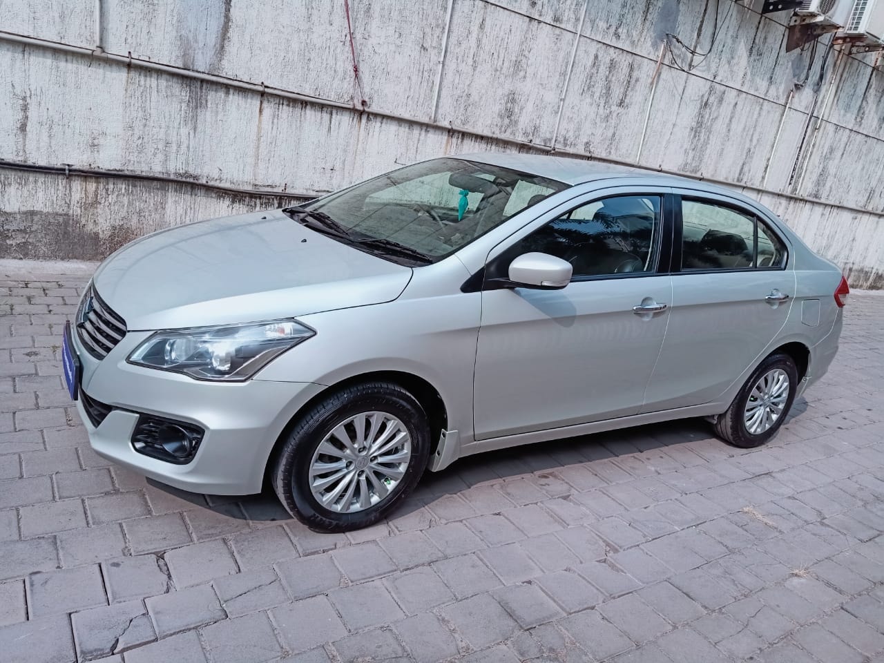 Ciaz image 1 Ciaz image 1