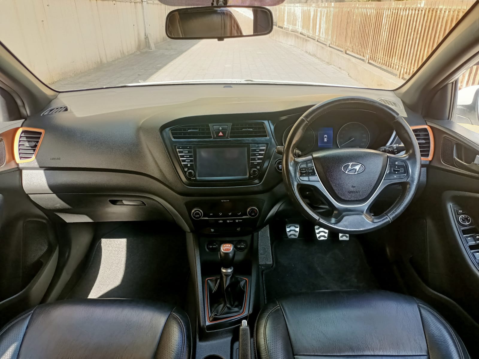 i20 Active image 12 i20 Active image 12