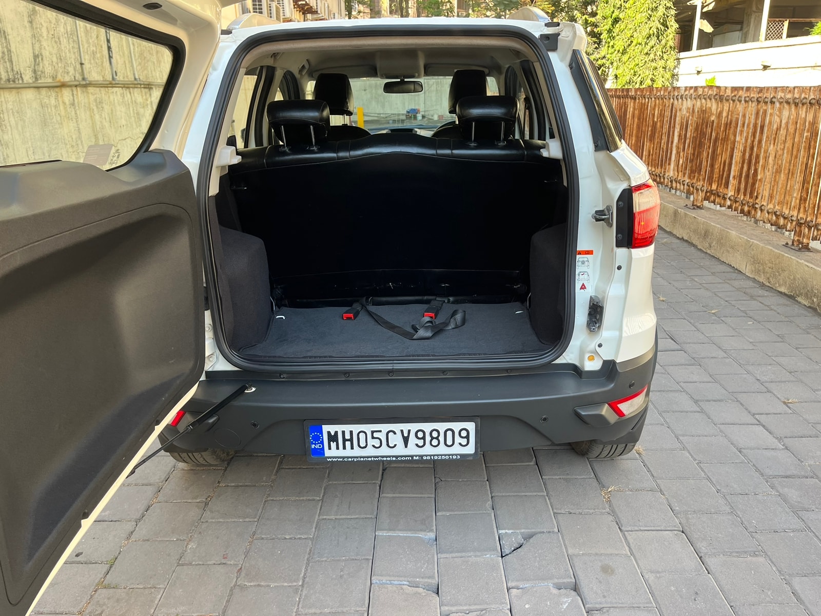 EcoSport image 3 EcoSport image 3