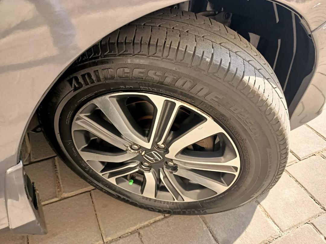 2017 Honda City V CVT Petrol [2019-2023] Wheels Tyres 