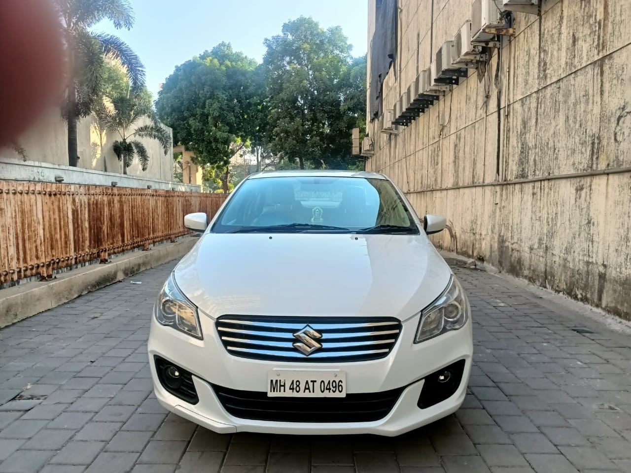Ciaz image 1 Ciaz image 1