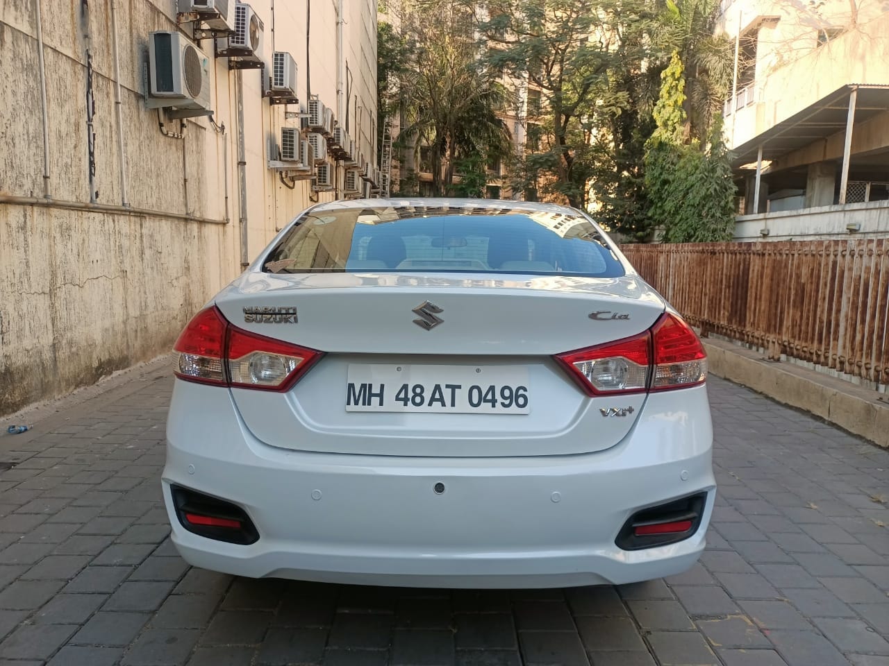 Ciaz image 4 Ciaz image 4