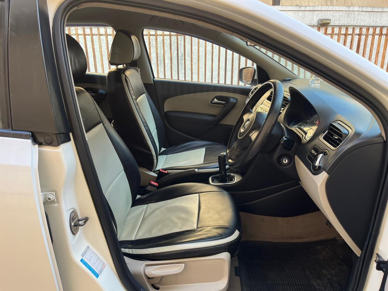 Polo image 12 Polo image 12