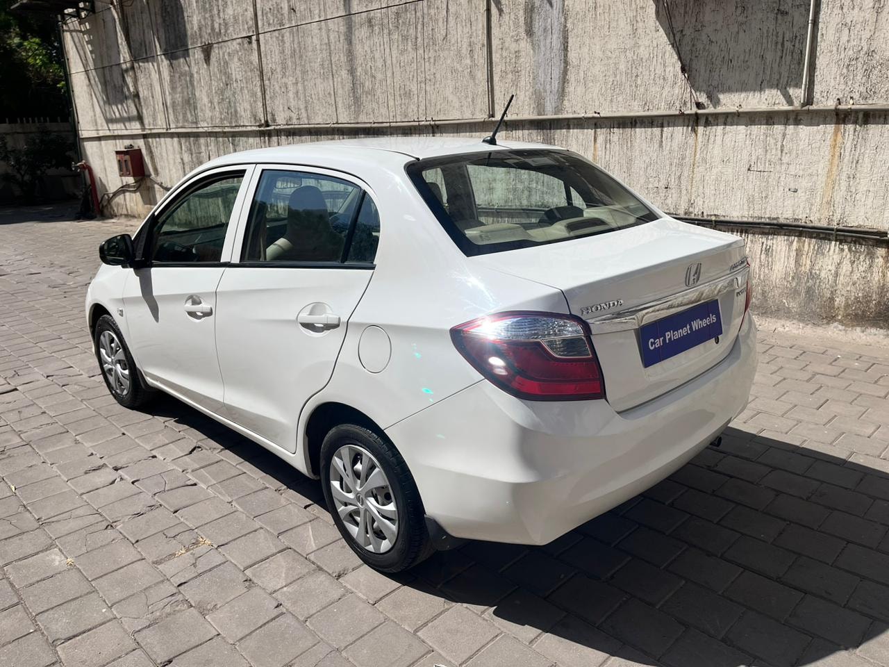 Amaze image 2 Amaze image 2