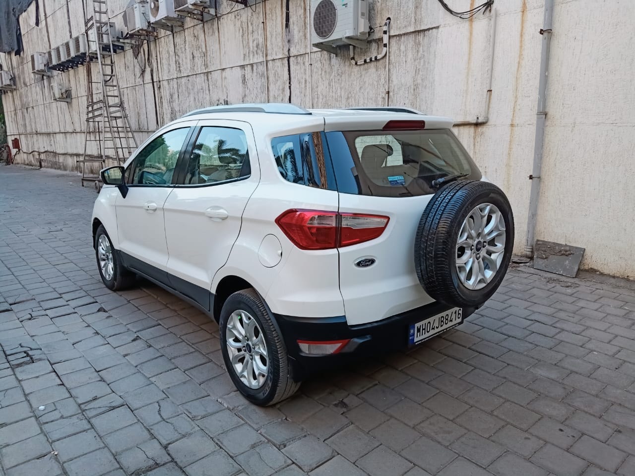 EcoSport image 3 EcoSport image 3