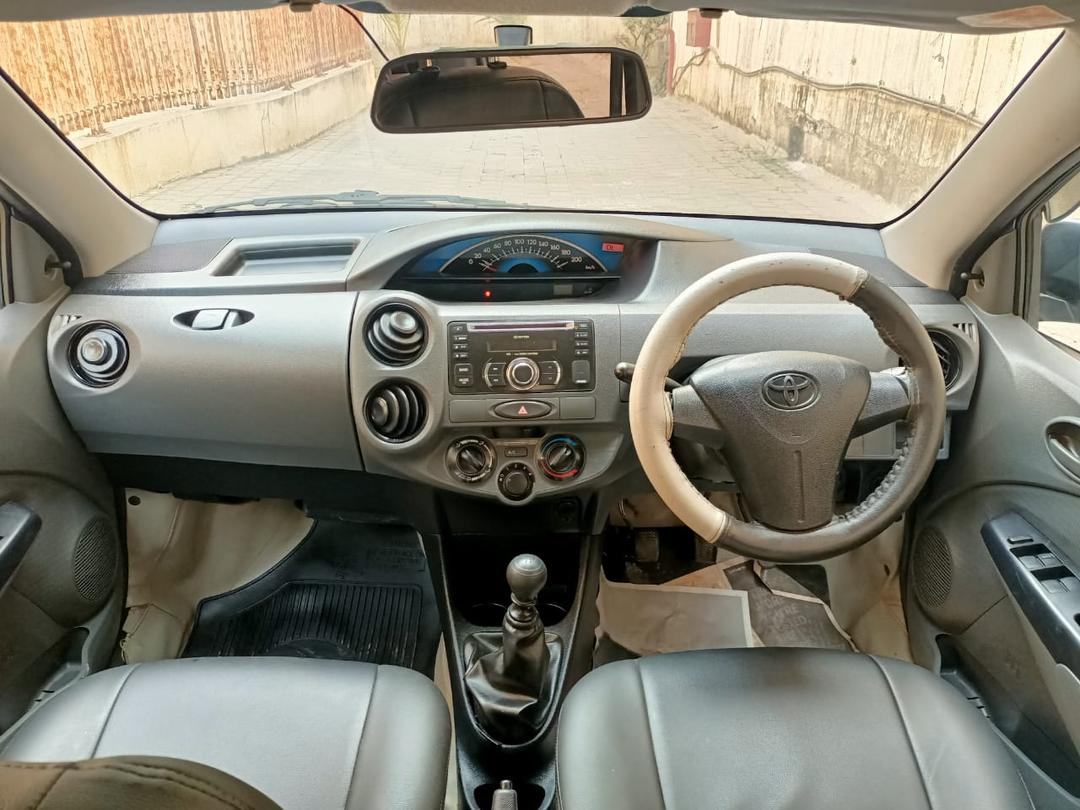 2013 Toyota Etios GD Dashboard 
