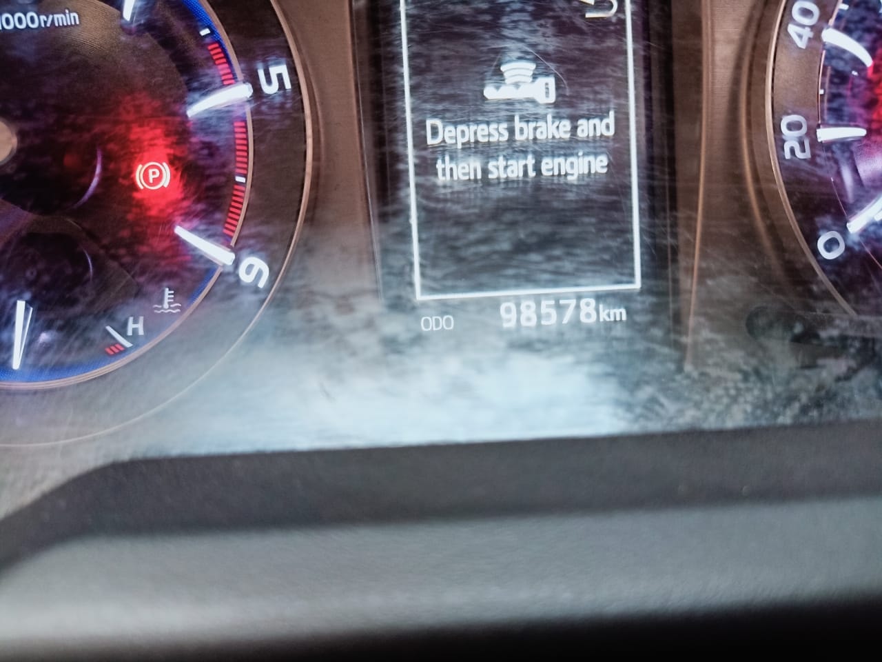 Innova Crysta image 9 Innova Crysta image 9