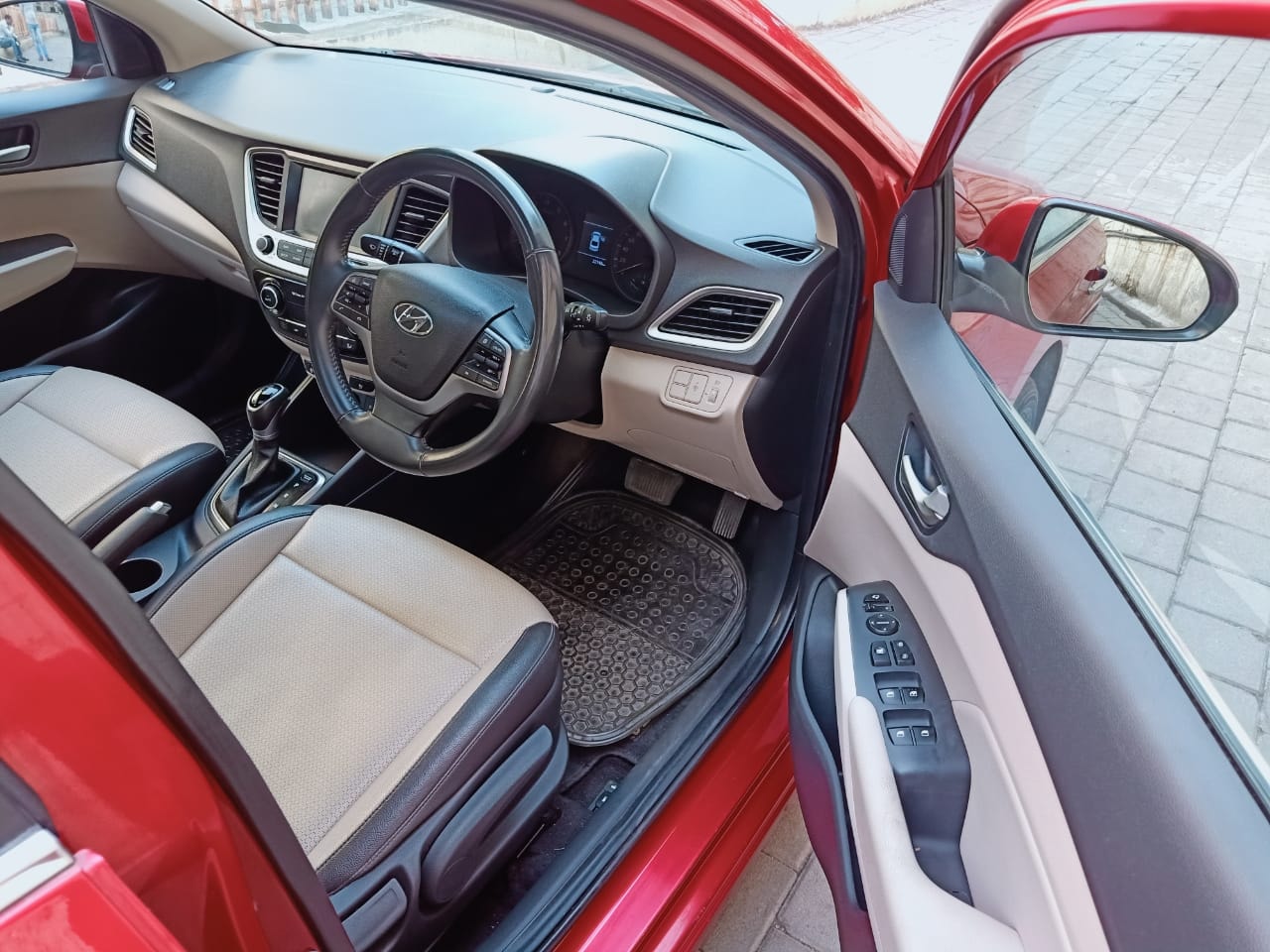 Verna image 11 Verna image 11