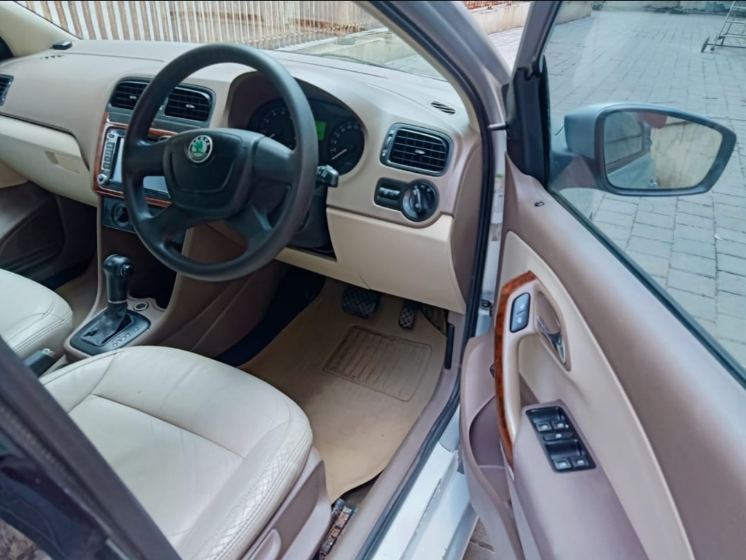 Rapid image 12 Rapid image 12