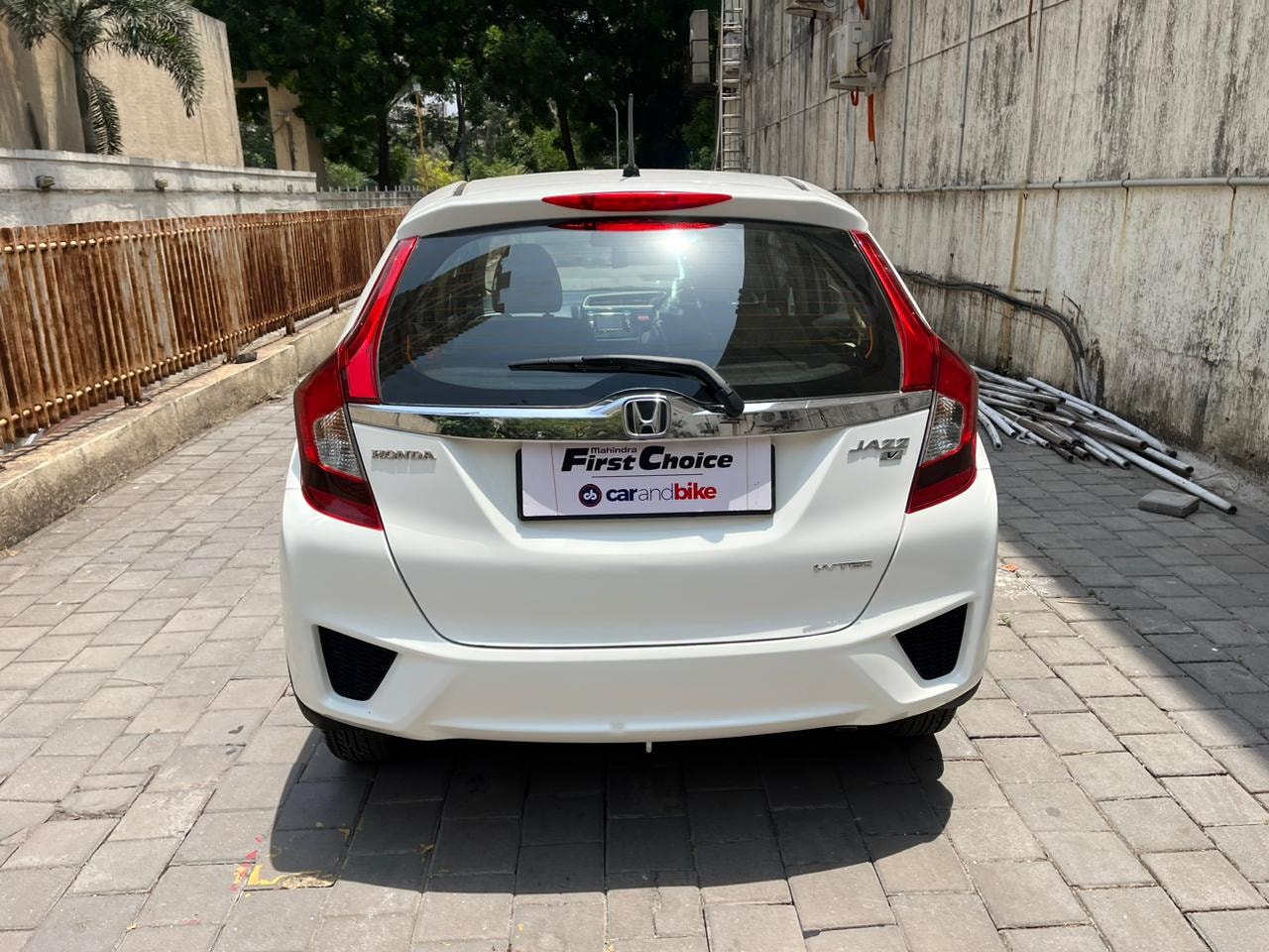 Jazz image 4 Jazz image 4