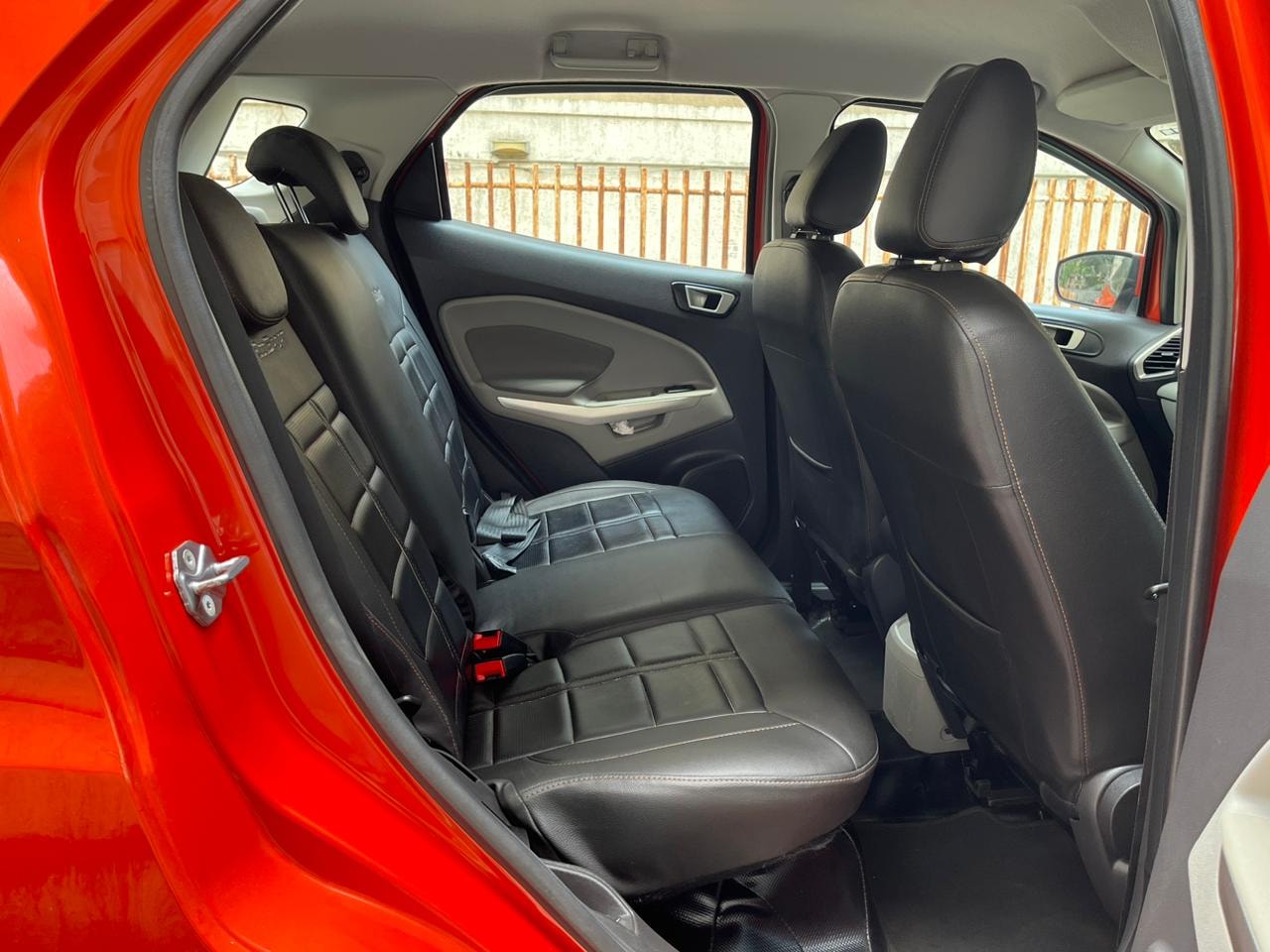 EcoSport image 13 EcoSport image 13