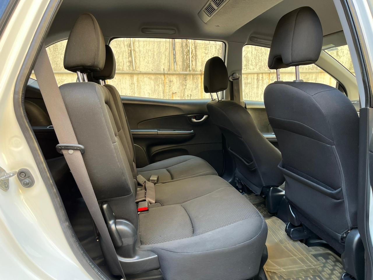 BR-V image 14 BR-V image 14