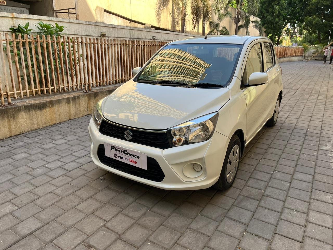 Celerio image 2 Celerio image 2