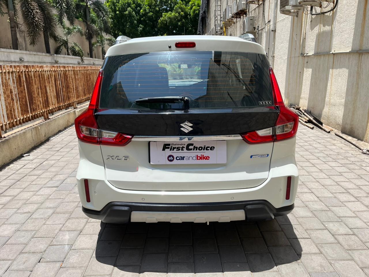 XL6 image 4 XL6 image 4