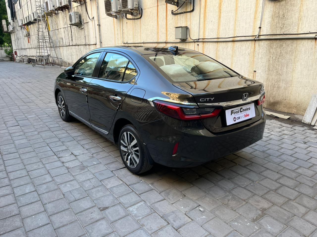 City image 2 City image 2