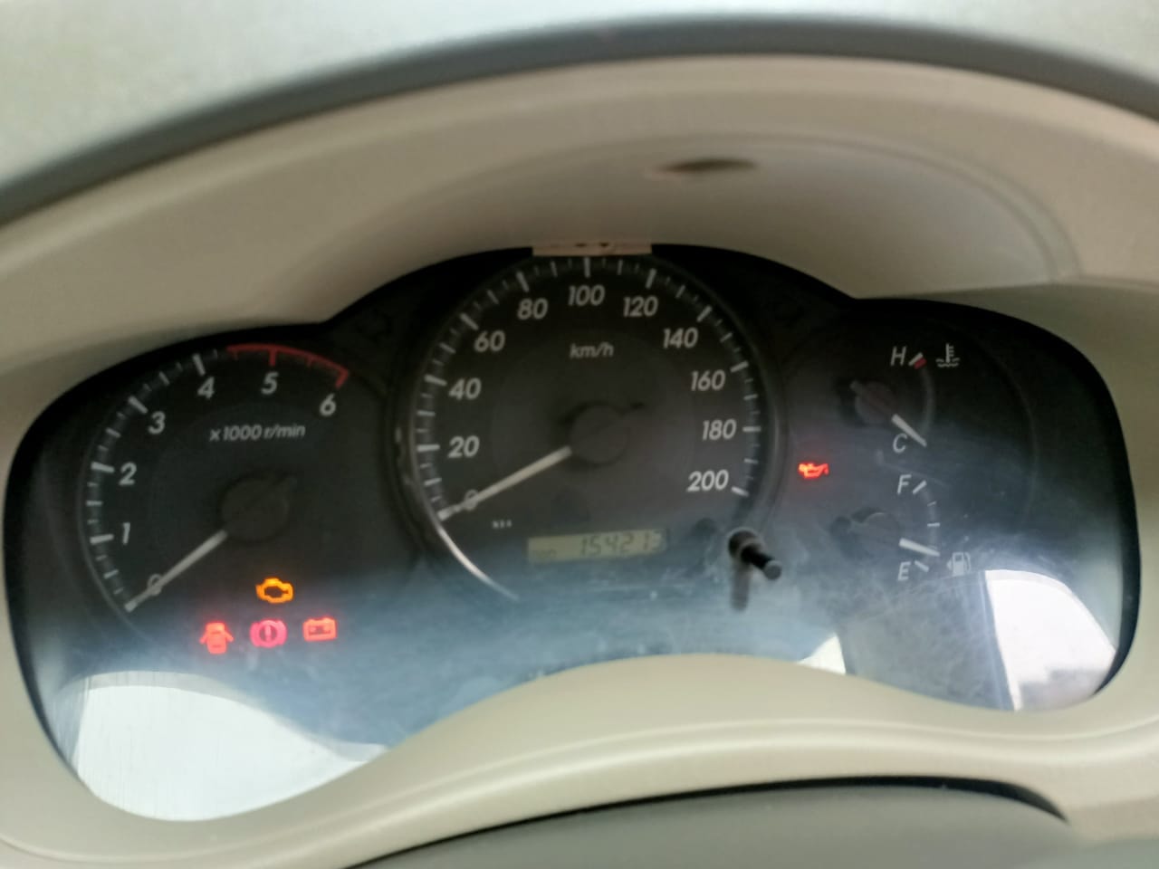 Innova image 10 Innova image 10