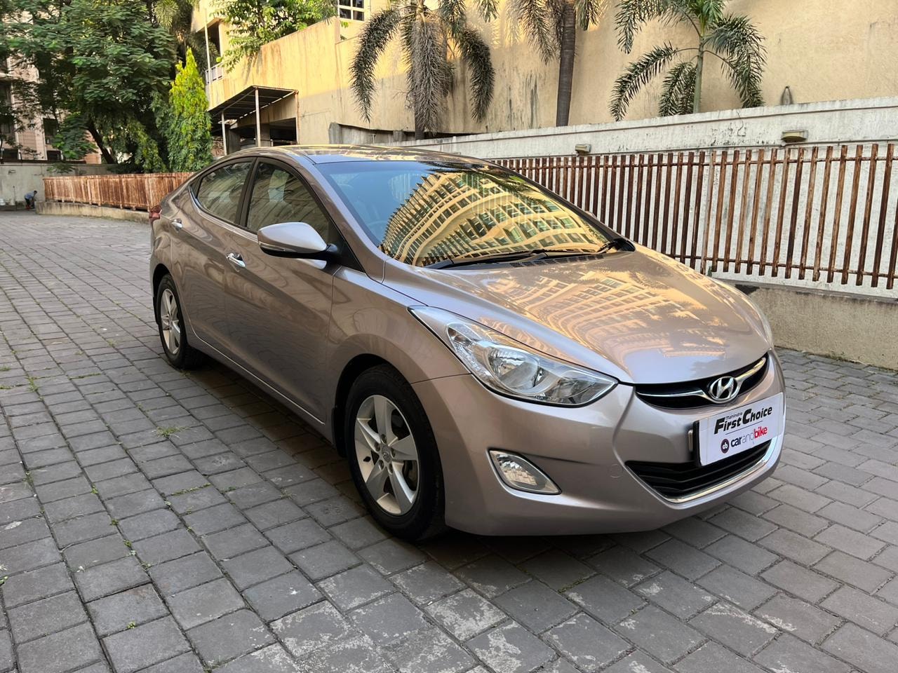 Elantra image 8 Elantra image 8