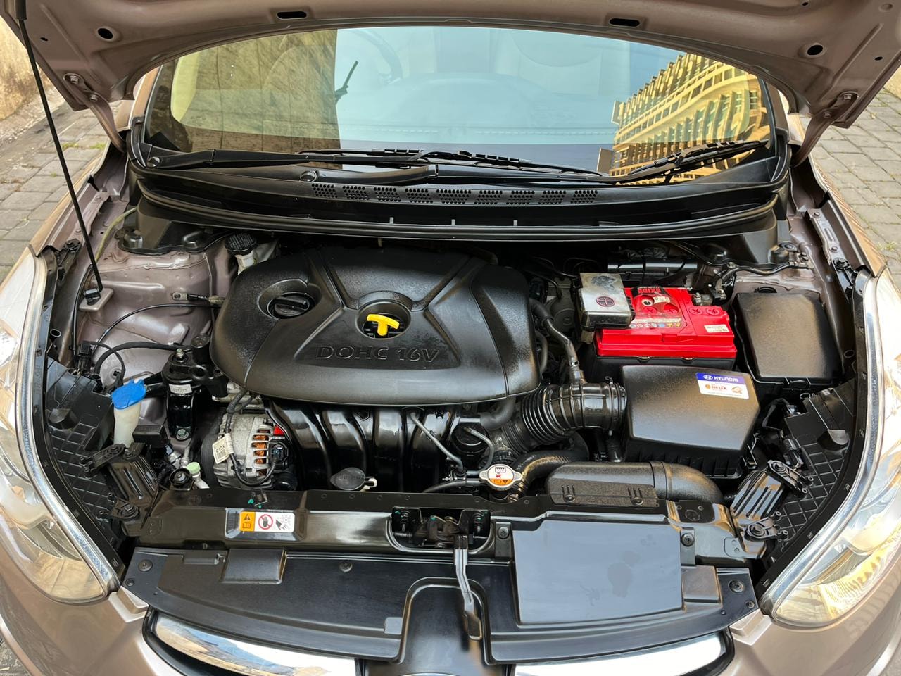 Elantra image 5 Elantra image 5