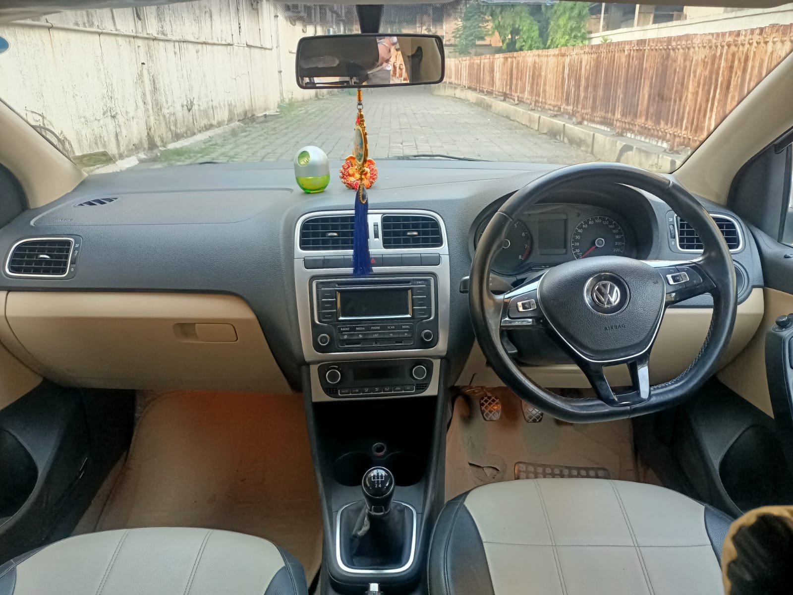 Polo image 11 Polo image 11