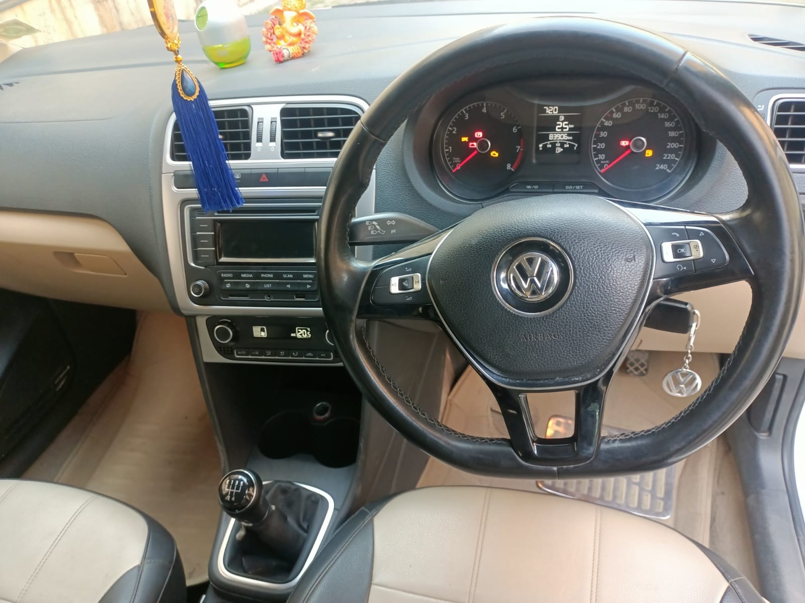 Polo image 12 Polo image 12