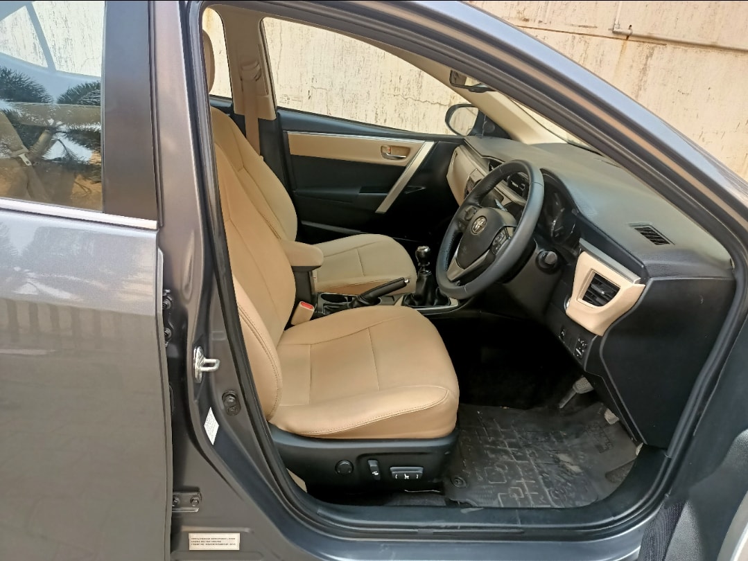 Corolla Altis image 14 Corolla Altis image 14