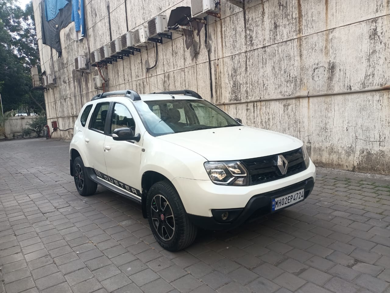 Duster image 8 Duster image 8