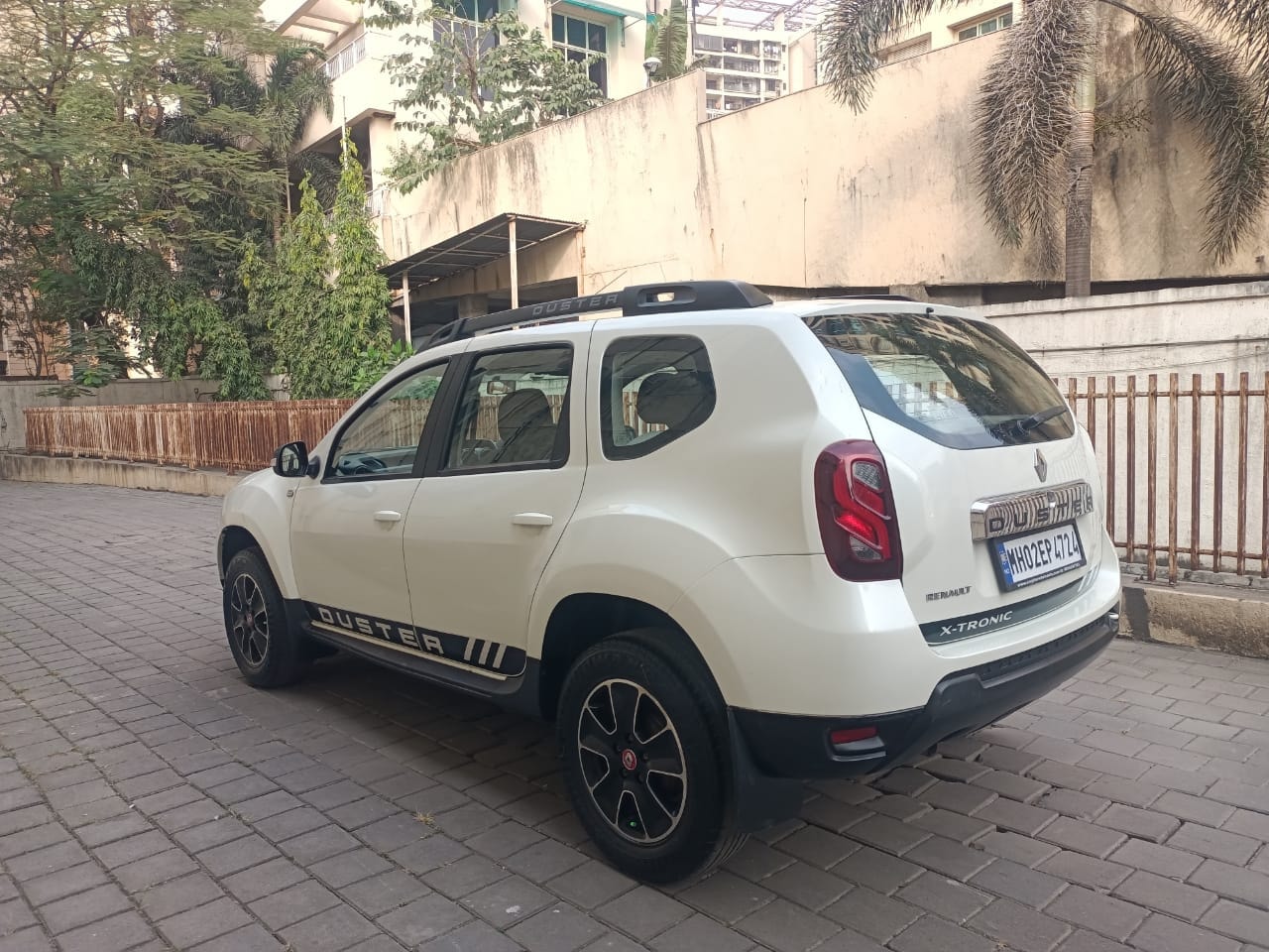 Duster image 2 Duster image 2