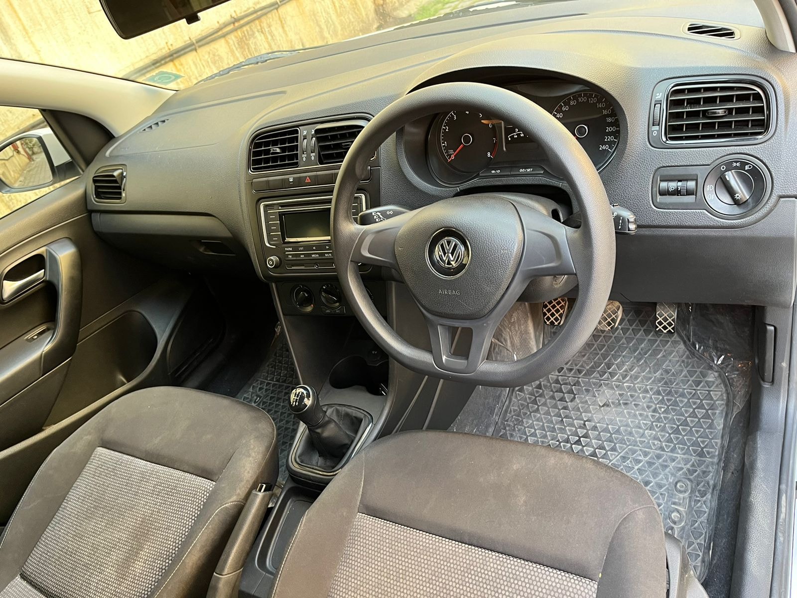 Polo image 12 Polo image 12