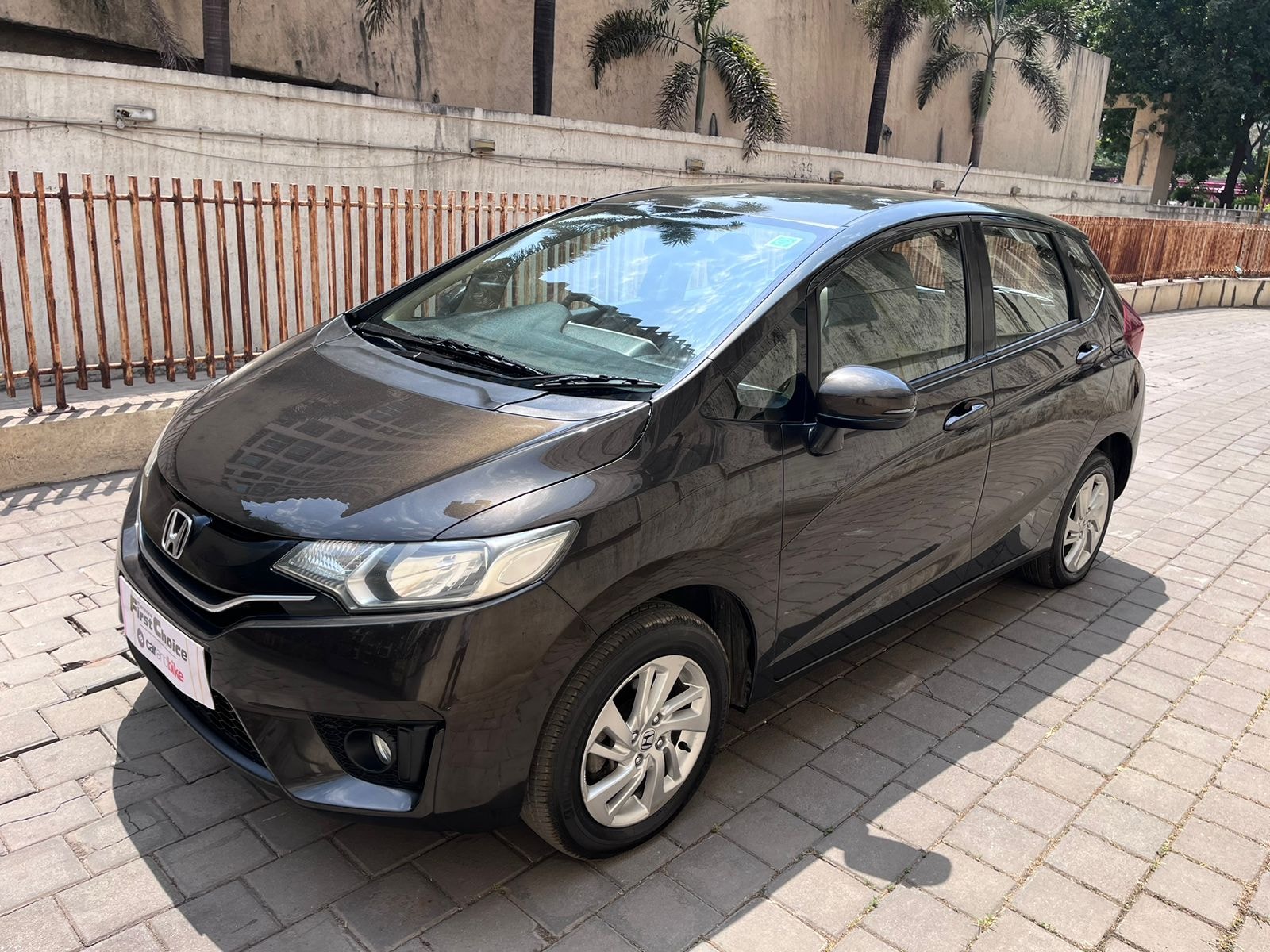 Jazz image 2 Jazz image 2