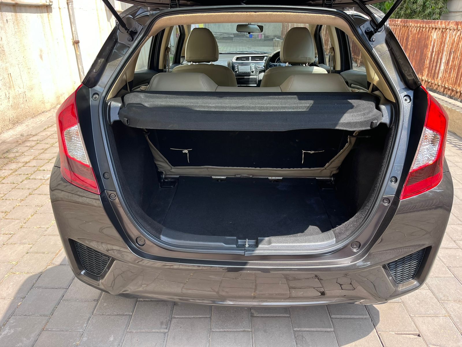 Jazz image 3 Jazz image 3