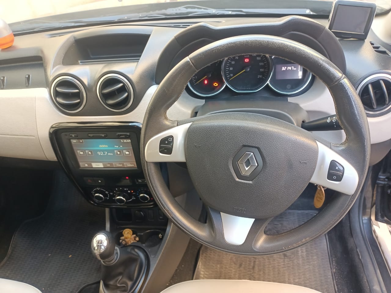 Duster image 12 Duster image 12