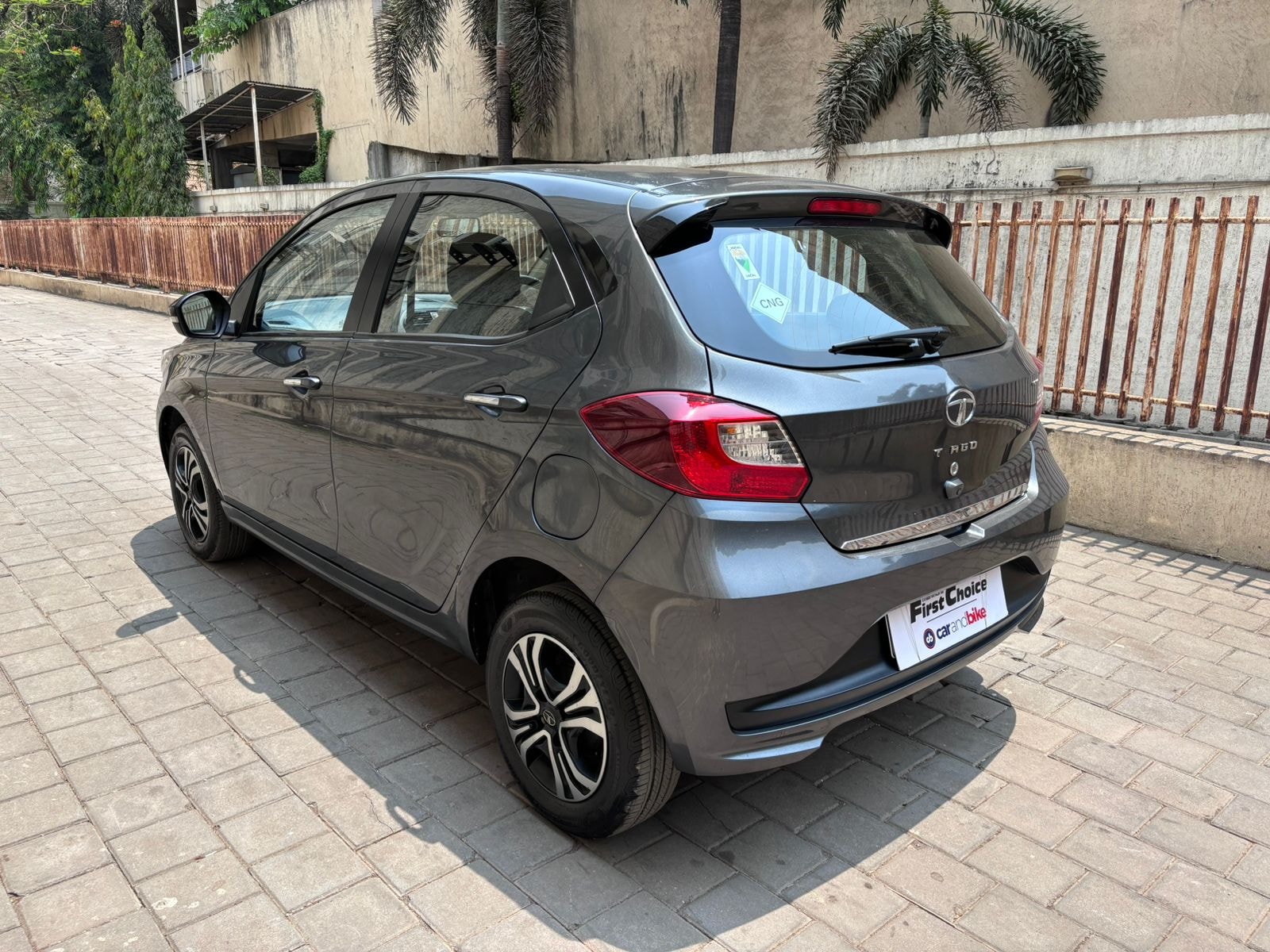 Tiago image 2 Tiago image 2