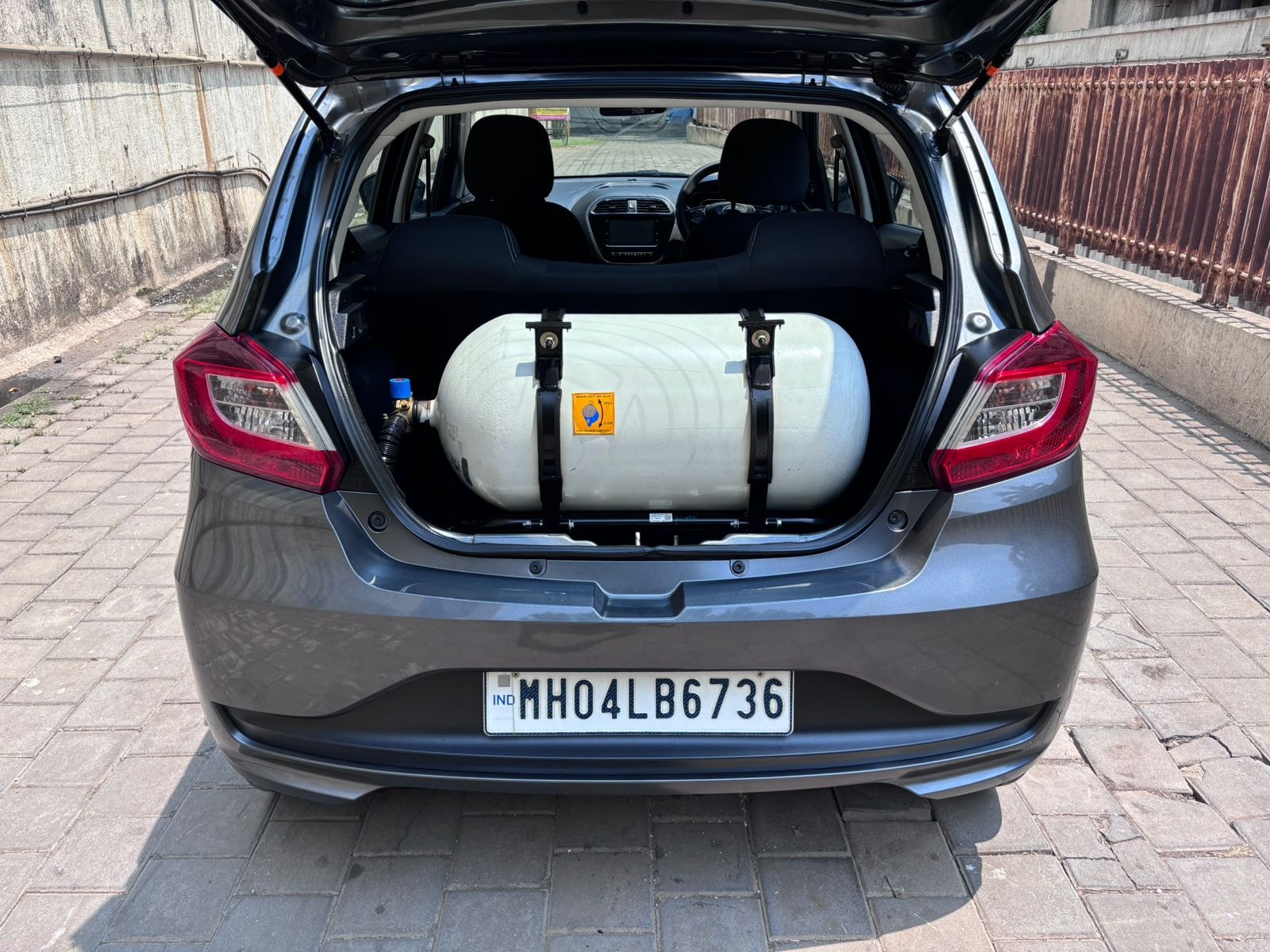 Tiago image 3 Tiago image 3