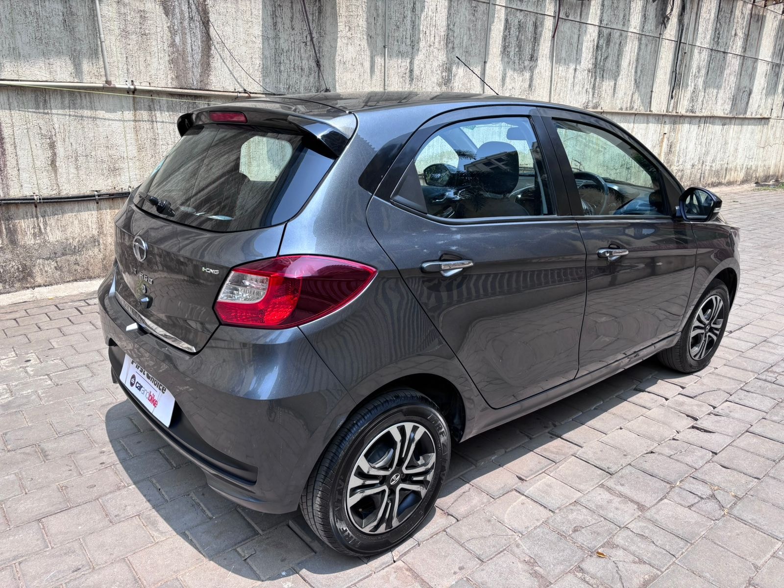 Tiago image 6 Tiago image 6