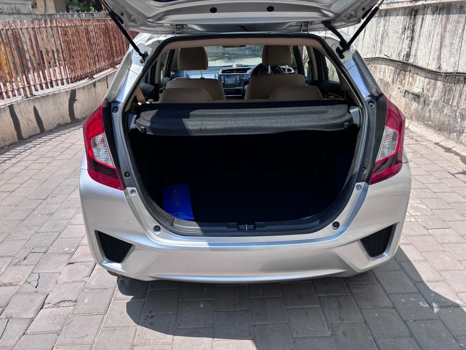 Jazz image 3 Jazz image 3