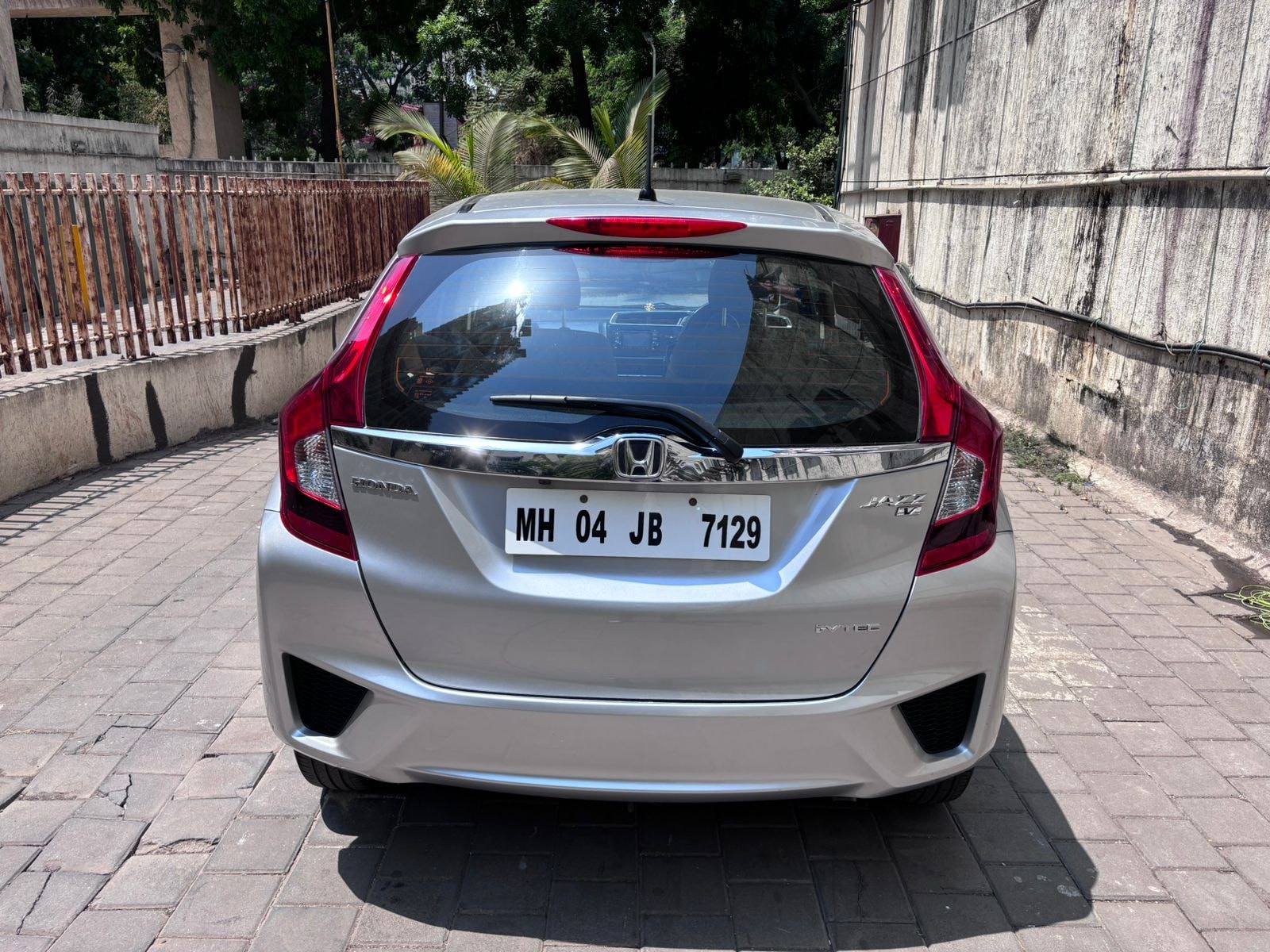 Jazz image 4 Jazz image 4