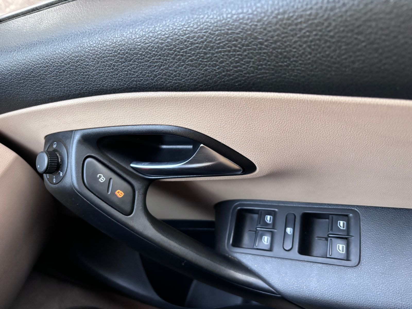 Polo image 5 Polo image 5