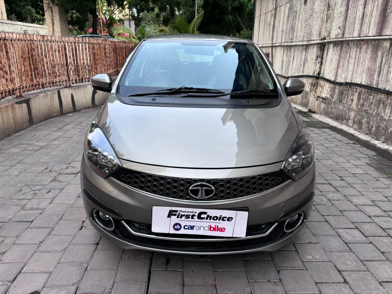 Tigor image 1 Tigor image 1