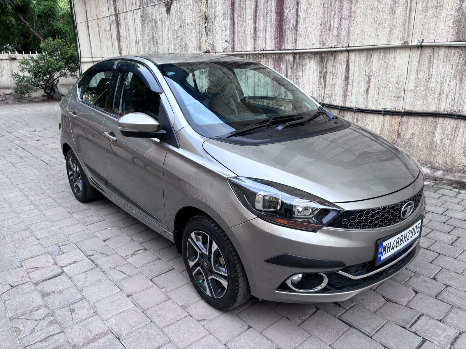 Tigor image 7 Tigor image 7