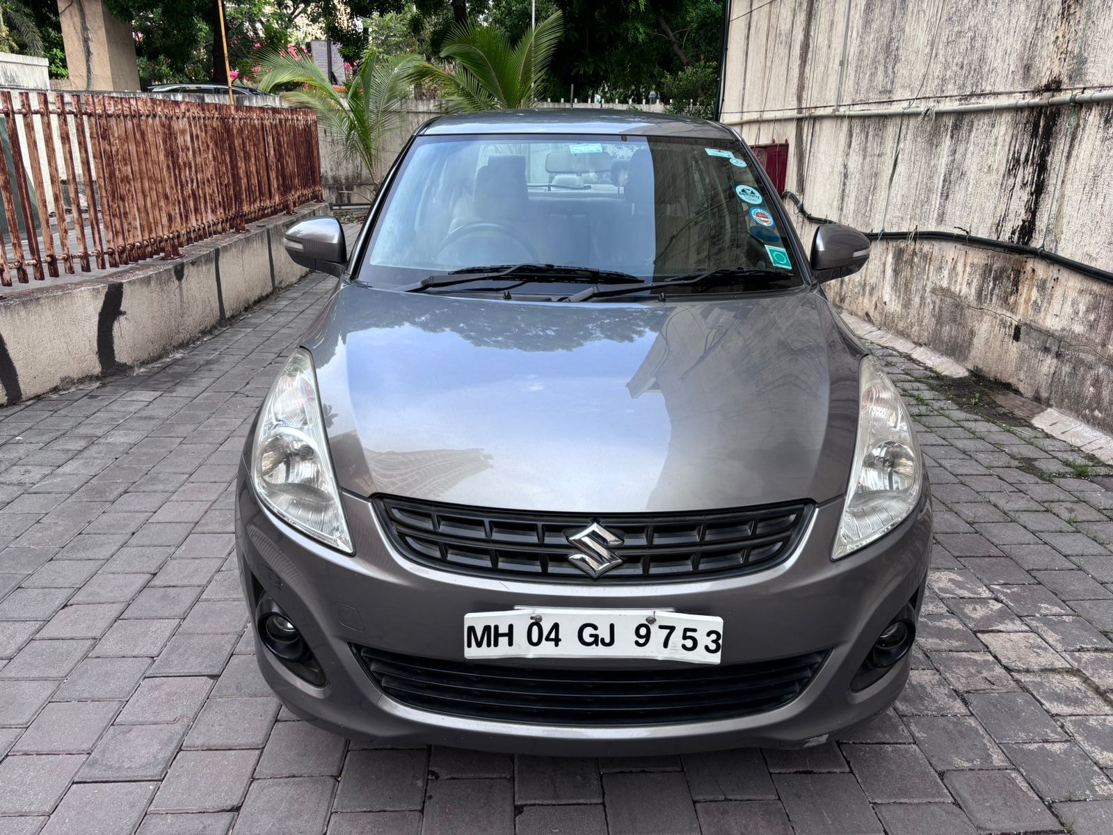 Swift DZire image 1 Swift DZire image 1