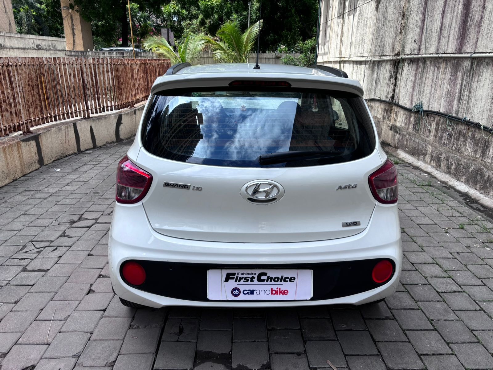 Grand i10 image 4 Grand i10 image 4