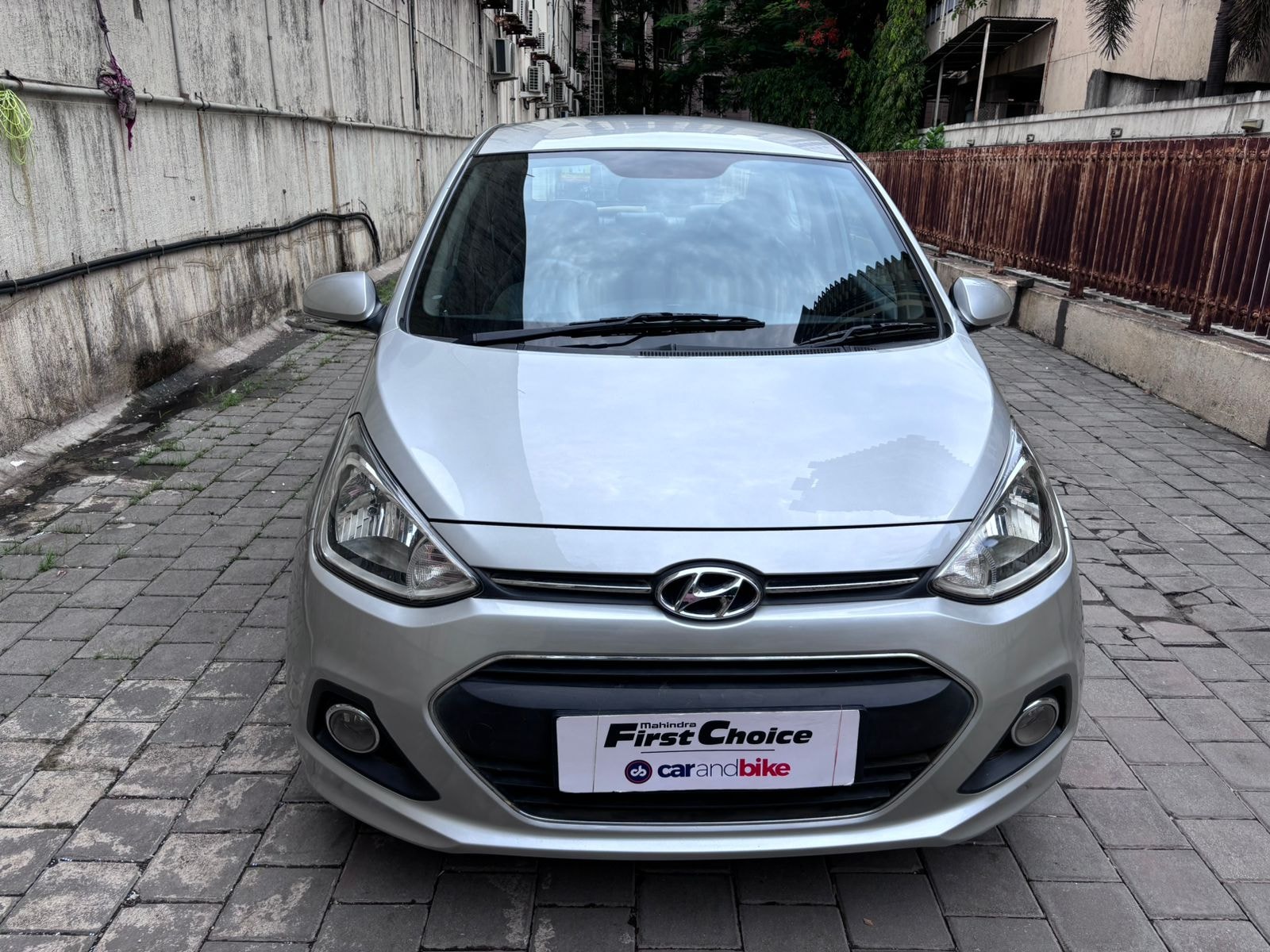 Xcent image 1 Xcent image 1