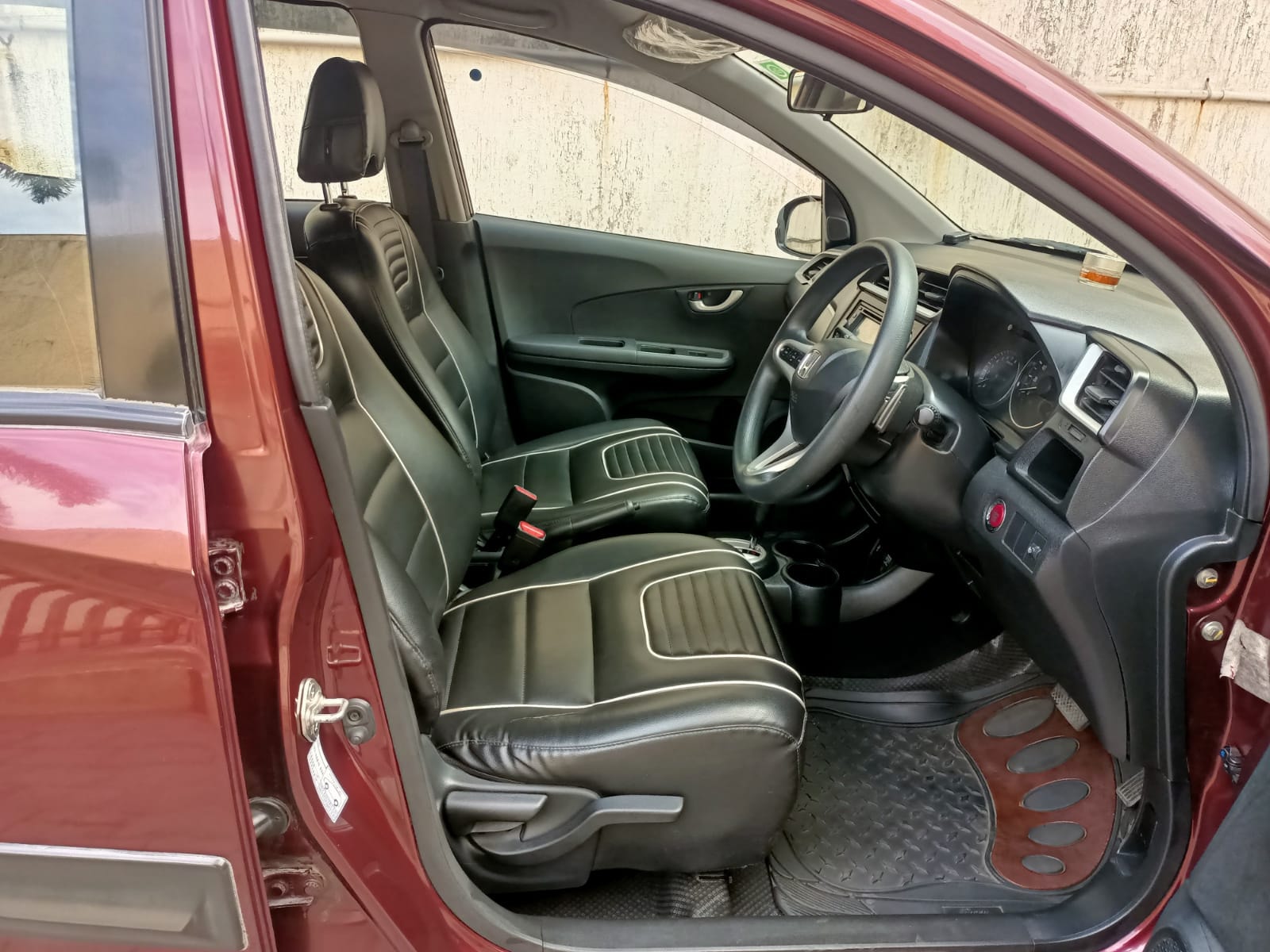 BR-V image 12 BR-V image 12