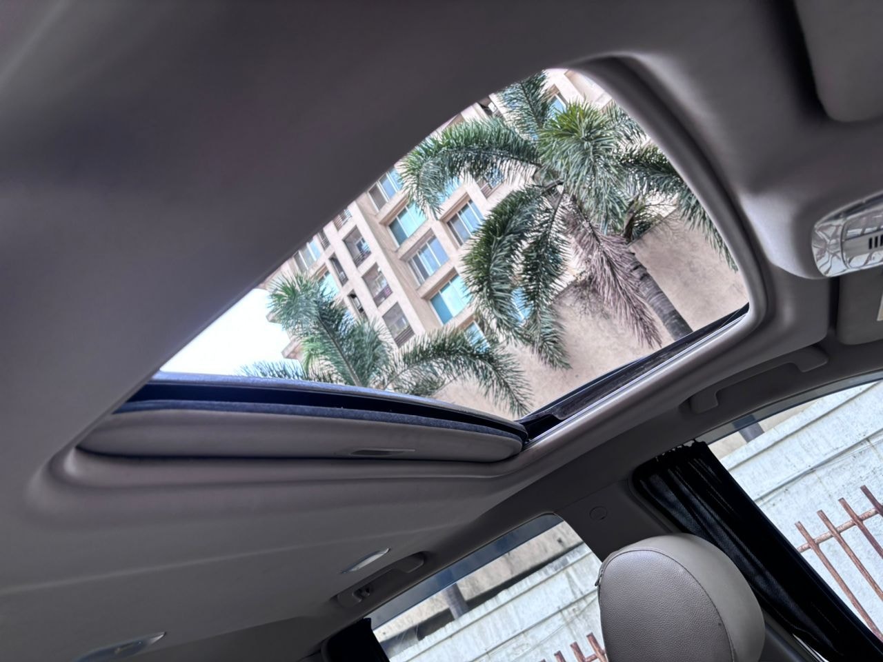 XUV500 image 16 XUV500 image 16